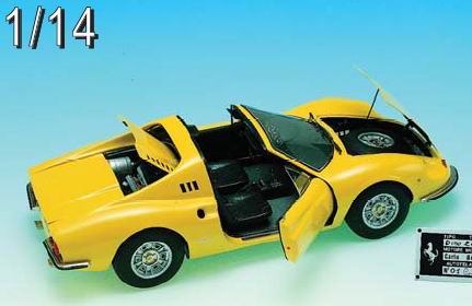 Модель 1:14 Ferrari 246 GTS Dino Spider