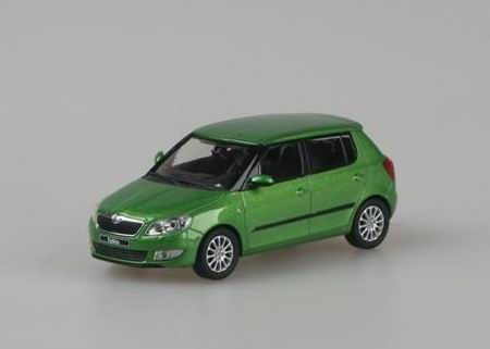 skoda fabia ii (facelift) - rally green met 016QA Модель 1:43
