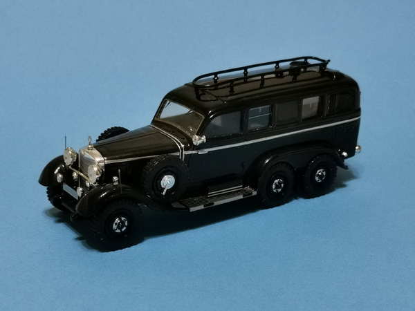 Модель 1:43 Mercedes-Benz G4 (W31) Radiocar - black (L.E.35pcs)
