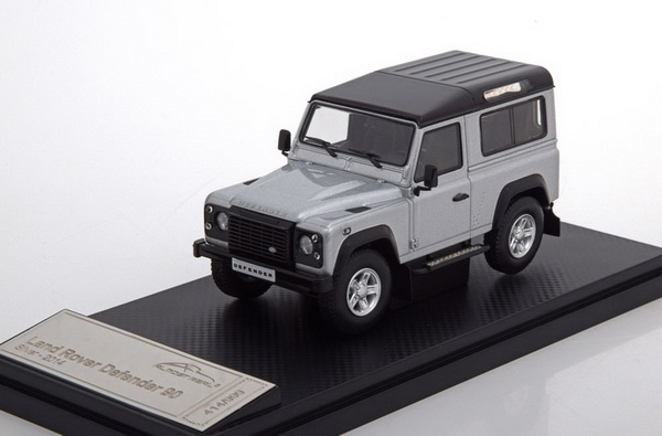 Модель 1:43 Land Rover Defender 90 - silver/black (L.E.999pcs)