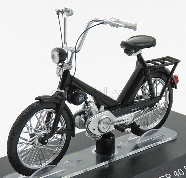 Модель 1:18 Moto Guzzi Trotter 40 Super - black