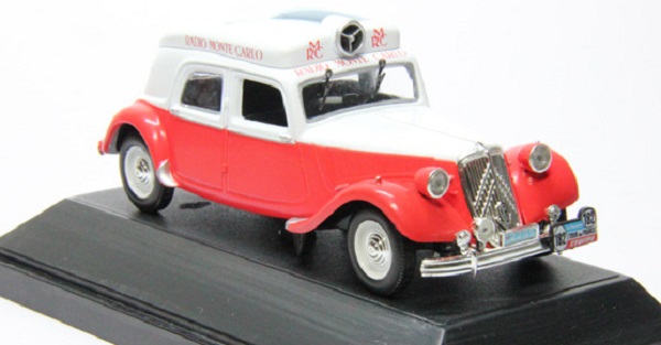 Citroen Traction 15 Six D 1952, red