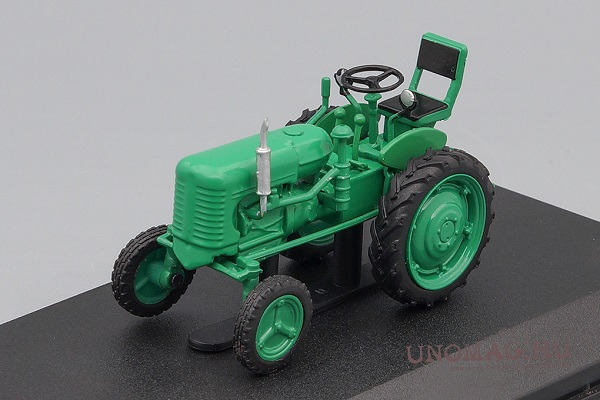 Модель 1:43 ХТЗ-7, Тракторы 21, зеленый