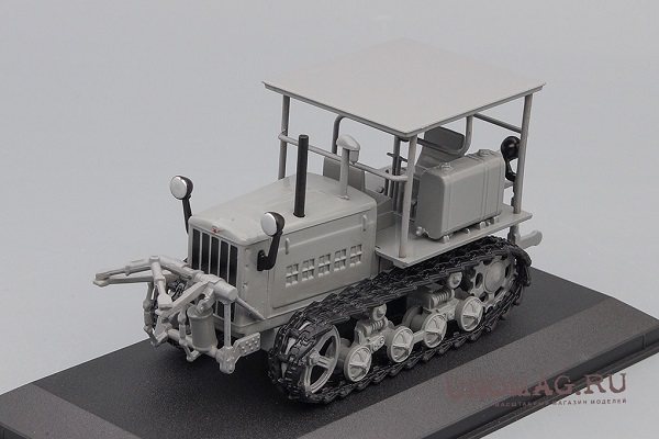 Модель 1:43 ДТ-57, Тракторы 34, серый