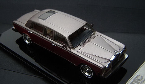 Модель 1:43 Rolls-Royce Silver Shadow II Limousine - champagne gold/brown