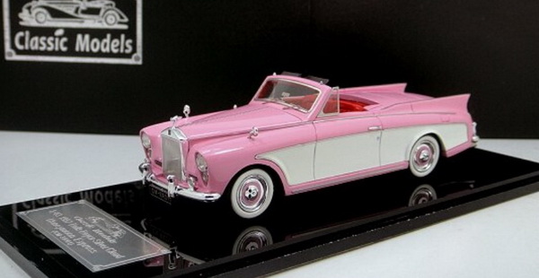 Модель 1:43 Rolls-Royce Silver Cloud Honeymoon Express - Pink