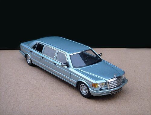 mercedes-benz 500 sel (w126) 6-door stretch limousine - blue met CLM-025E Модель 1:43