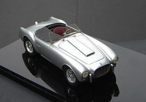 Модель 1:43 Siata 208S Motto Spider 1953 （Silver）