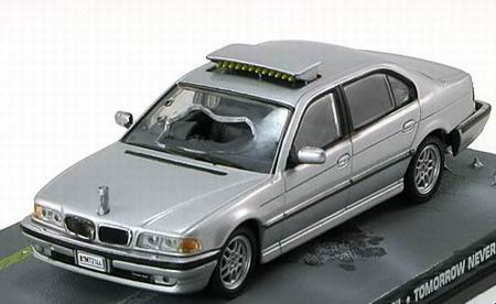 BMW 750iL - James Bond 007 «Tomorrow Never Dies» - silver JB16 Модель 1:43