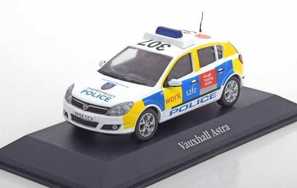 vauxhall astra thames valley police british police 4650119 Модель 1:43