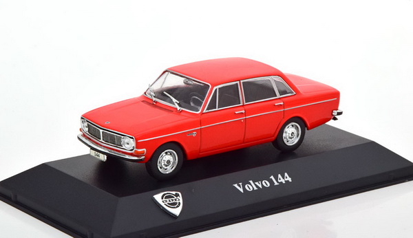 Модель 1:43 Volvo 144 - red