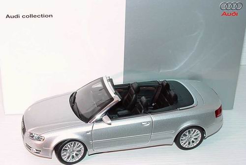 Модель 1:18 Audi A4 Cabrio (B6) - (facelift) - light silver