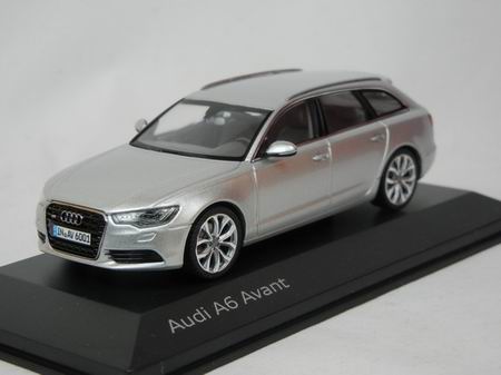 Модель 1:43 Audi A6 Avant (C7) - silver