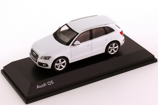 Модель 1:43 Audi Q5 (facelift) - white