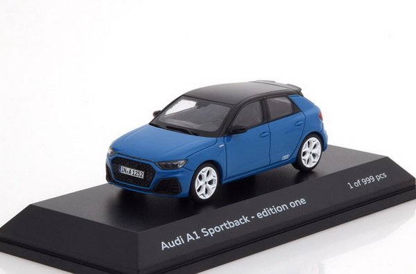 Модель 1:43 Audi A1 Sportback editione one 2018 - blue/black