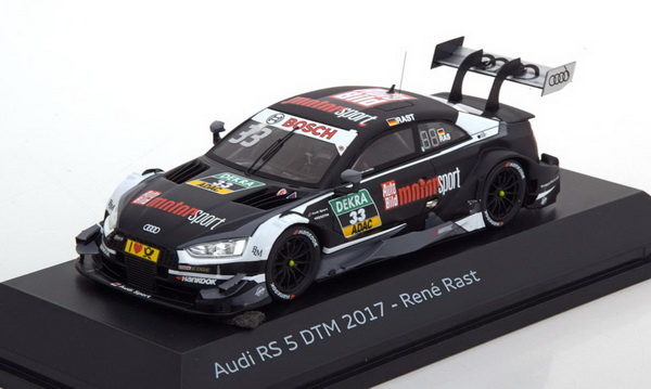 Модель 1:43 Audi RS 5 №33 DTM Champion (Rene Rast)