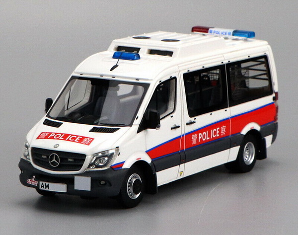Модель 1:43 Mercedes-Benz Sprinter 519CDI Hong Kong Police