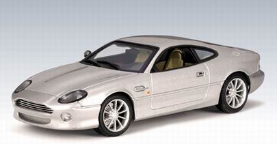 Модель 1:43 Aston Martin DB7 Vantage - silver