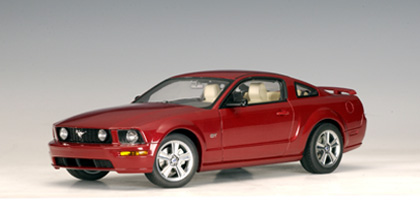 ford mustang gt motorshow version - red fire 52762 Модель 1:43