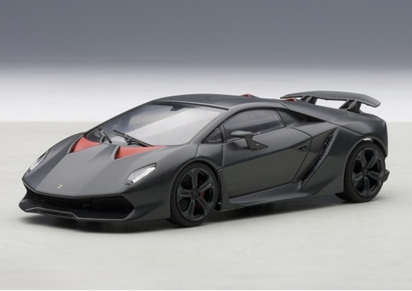 Модель 1:43 Lamborghini Sesto Elemento - carbon grey