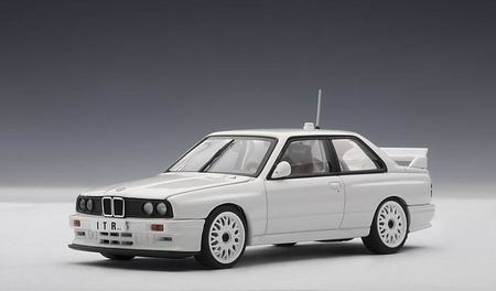 Модель 1:43 BMW M3 DTM Plain Body Version - white