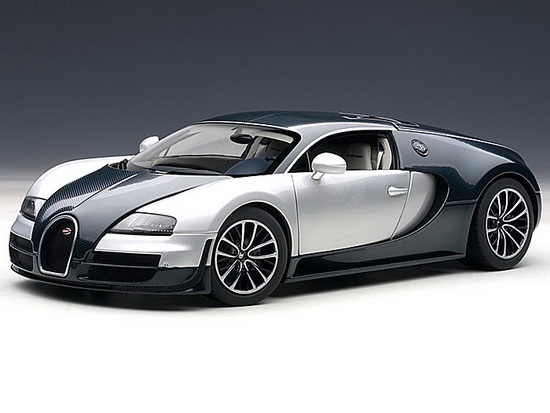 Модель 1:18 Bugatti Veyron Super Sport - dark blue/silver white doors & side panels