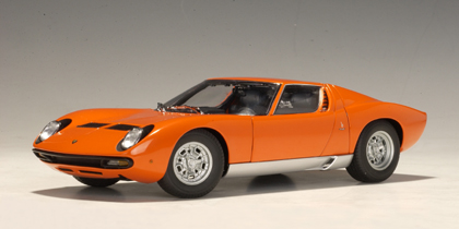 Модель 1:18 Lamborghini Miura SV - orange