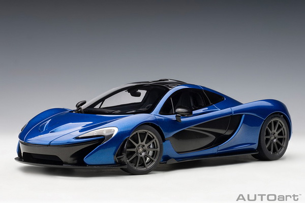 Модель 1:18 McLaren P1 - 2013 - Azure Blue