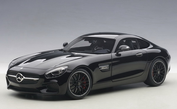 Модель 1:18 Mercedes-AMG GT-S - black