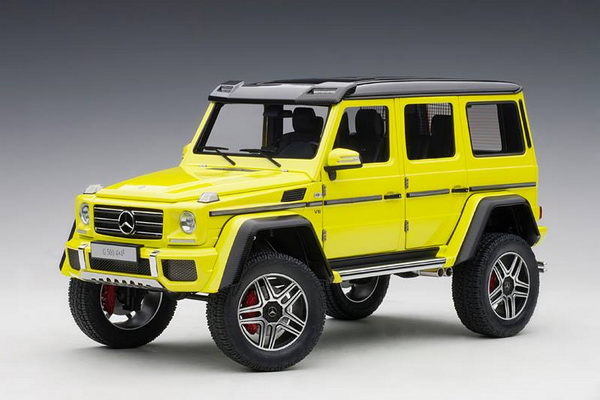 Mercedes-Benz G500 4X4² - yellow 76319 Модель 1:18