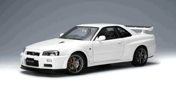Модель 1:18 Nissan Skyline GT-R(R34) V-SPEC II (UPGRADED) / white