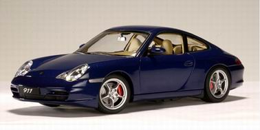 Модель 1:18 Porsche 911 Carrera Coupe (facelift) - blue met