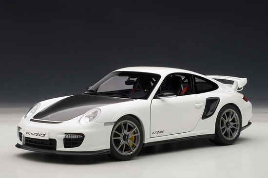 Модель 1:18 Porsche 911 (997) GT2 RS - white