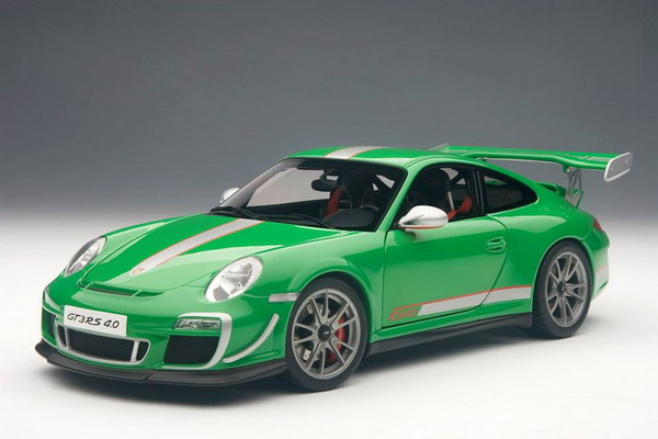 Модель 1:18 Porsche 911 (997) GT3 RS 4.0 - green