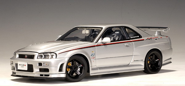Модель 1:18 Nissan Skyline GT-R (R34) Nismo Z-tune Version - silver