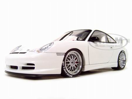 Модель 1:18 Porsche 911 Carrera Cup Plain Body Version - white