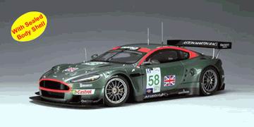 Модель 1:18 Aston Martin DBR9 Sebring №58 (Peter Kox - Pedro Lamy - Stephane Sarrazin)