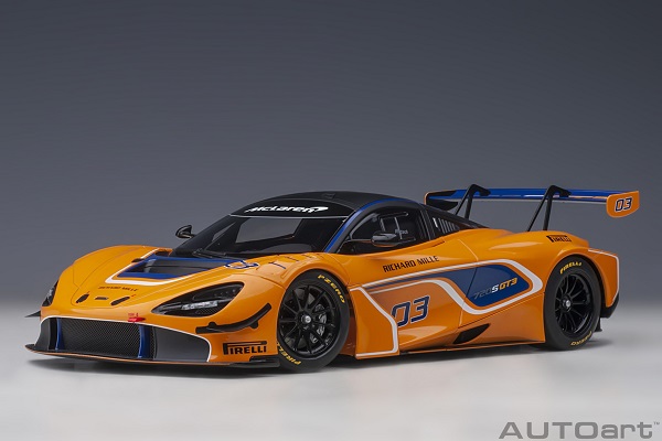 Модель 1:18 McLaren 720S GT3 Presentation Car #03 orange