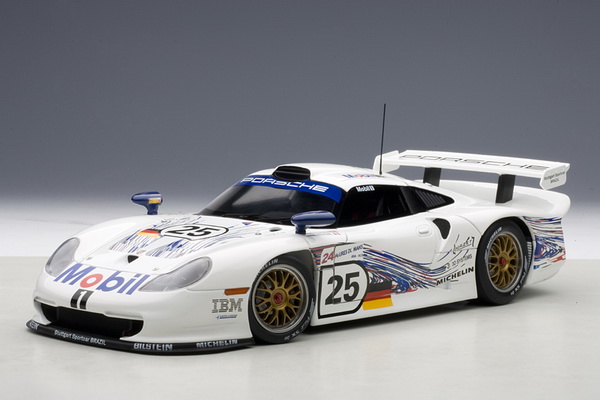 Модель 1:18 Porsche 911 GT1 №25 24h Le Mans (Hans-Joachim Stuck - Thierry Boutsen - Bob Wollek)