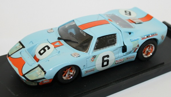 Модель 1:43 Ford GT 40 №6 Le Mans (Jacques Bernard «Jacky» Ickx - Jackie Oliver)