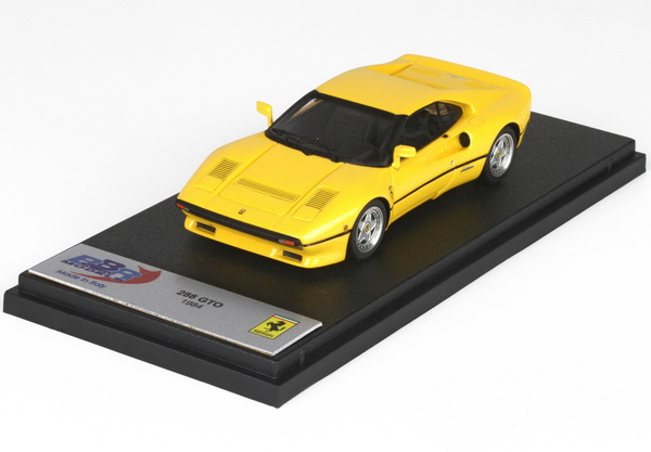 Модель 1:43 Ferrari 288 GTO - yellow Modena