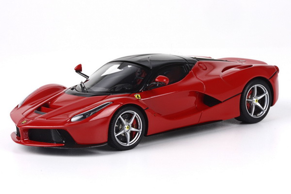 Модель 1:43 Ferrari LaFerrari - red/carbon roof