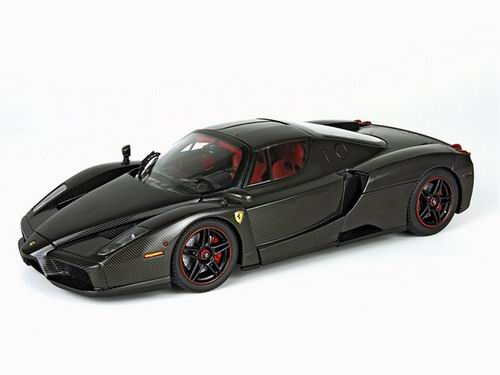 Модель 1:18 Ferrari Enzo - carbon fibre (L.E.1011pcs)