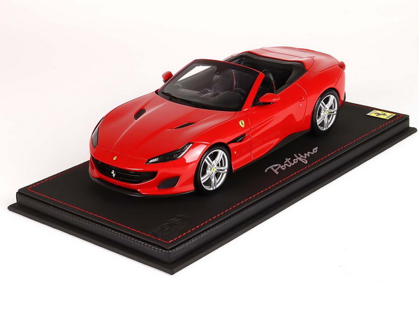 Модель 1:18 Ferrari Portofino Cabrio Open - red