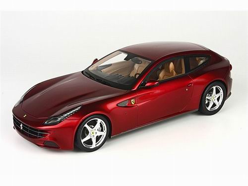 Модель 1:18 Ferrari Sa Aperta - colore rosso fuoco