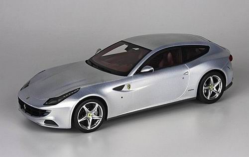 Модель 1:18 Ferrari FF Street - Abu Dhabi silver