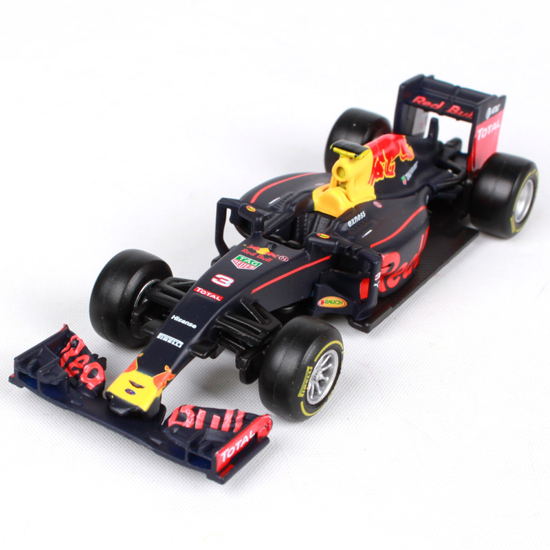 Модель 1:43 Red Bull Racing TAG-Heuer RB12 №33 (Max Verstappen)