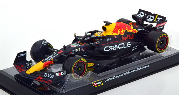 Модель 1:24 Red Bull RB18 World Champion 2022 Verstappen