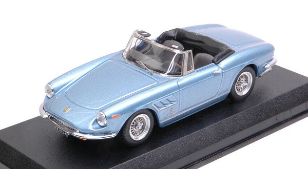 Модель 1:43 Ferrari 330 GTS 1967 (Light Blue Metallic)