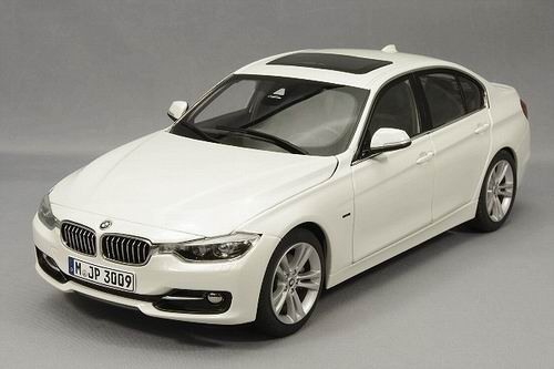 Модель 1:18 BMW 3er (F30) - white